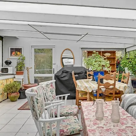 3 Bedroom In *